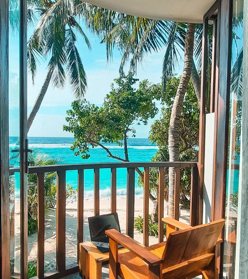 Thundi Sea View Hotel Fulidhoo Exterior photo